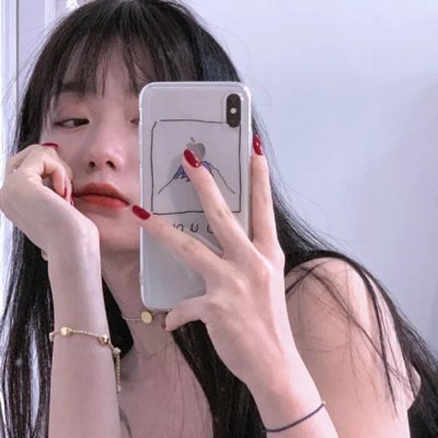 卿何薄命